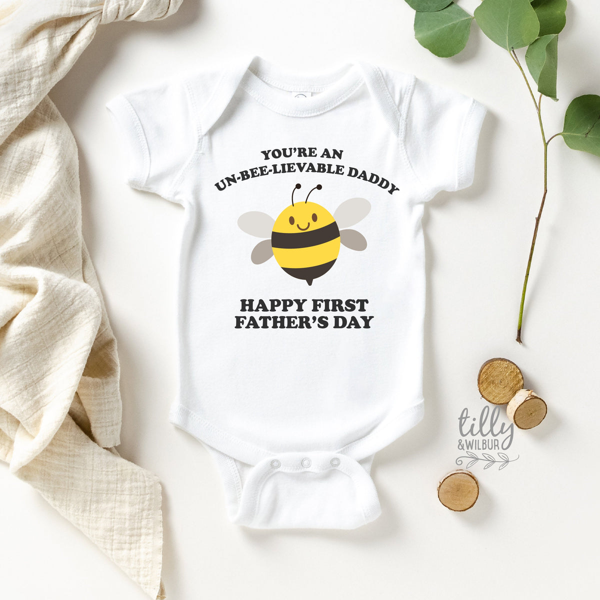You're An Un-Bee-Lievable Daddy Happy 1st Father's Day, Father's Day Bodysuit, Fathers Day Baby Outfit, First Fathers Day Baby Gift, Bumble