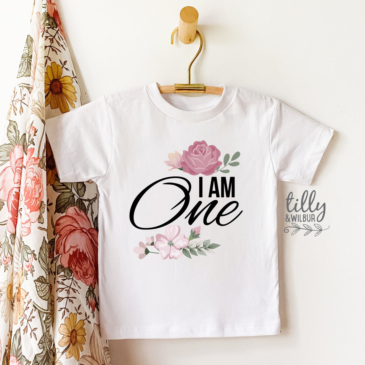 I Am One Birthday T-Shirt, Baby Girls Cake Smash Outfit, First Birthday Gift, 1st Birthday Clothing, Floral First Birthday Gift, 1 Today