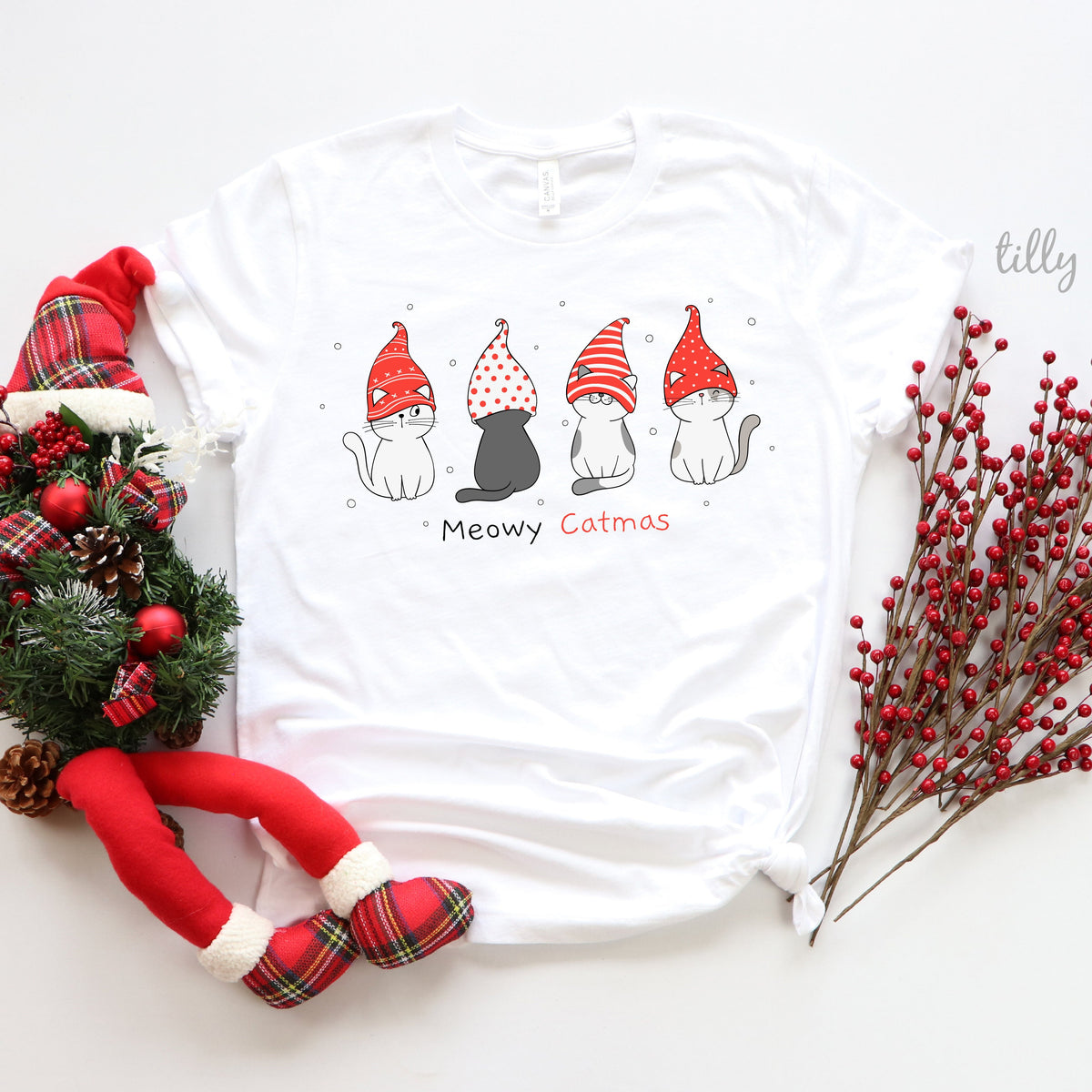 Meowy Christmas T-Shirt, Cat T-Shirt, Christmas Cat T-Shirt. Cat Christmas T-Shirt, Women's Cat T-Shirt, Cat Lovers T-Shirt, Cat Lovers Gift