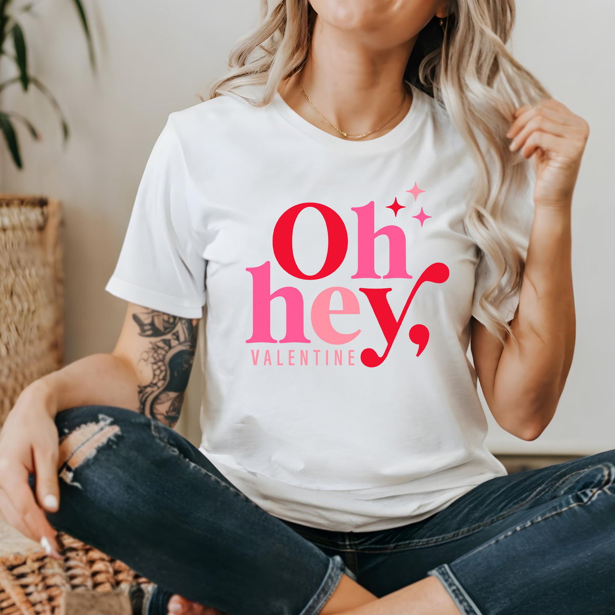 Oh Hey Valentine T-Shirt, Valentine&#39;s Day T-Shirt, Valentine&#39;s Day T-Shirt, Girlfriend Valentine&#39;s Day T-Shirt, Friendship T-Shirt