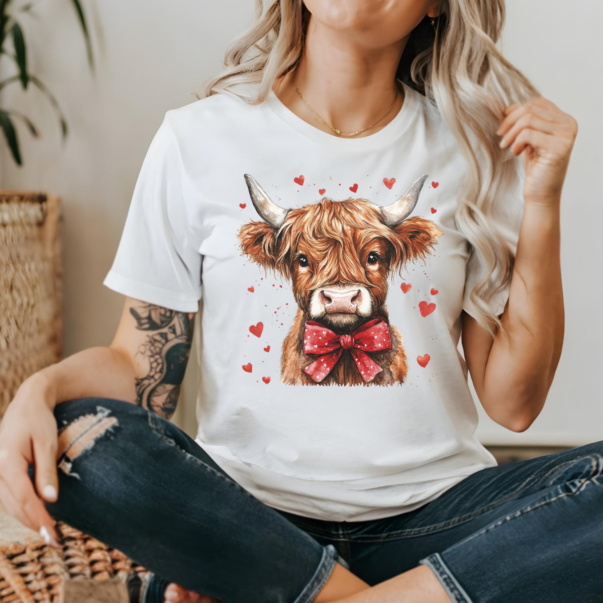 Cute Cow T-Shirt, Highland Cattle Valentine&#39;s Day T-Shirt, Valentine&#39;s Day T-Shirt, Highland Cow T-Shirt, Coquette Valentine&#39;s T-Shirt