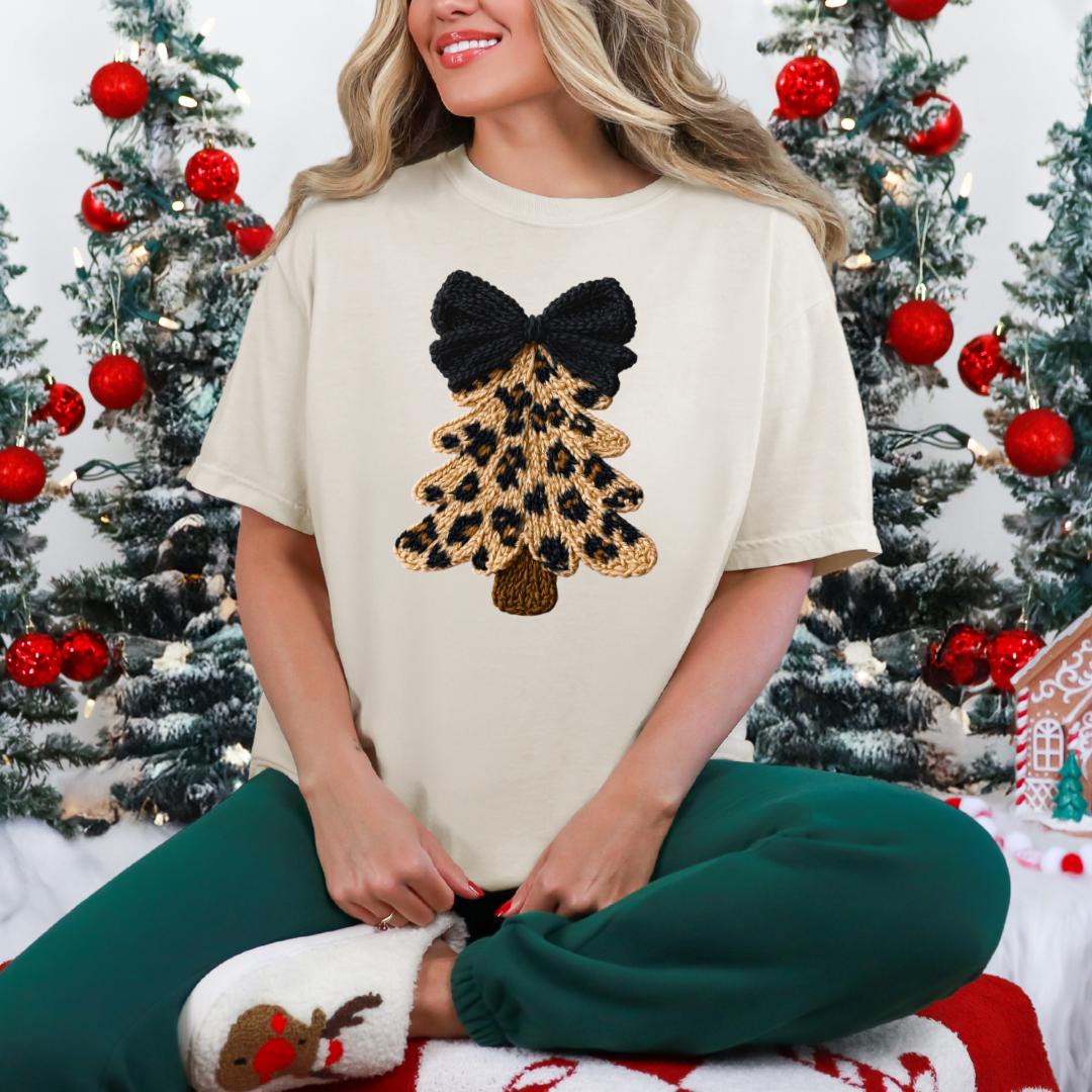 Faux Yarn Leopard Print Christmas Trees T-Shirt, Multiple Sizes And Colours, Textured Xmas T-Shirt