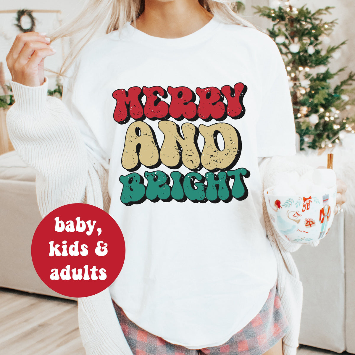 *MORE COLOURS AVAILABLE*Merry &amp; Bright Christmas tee