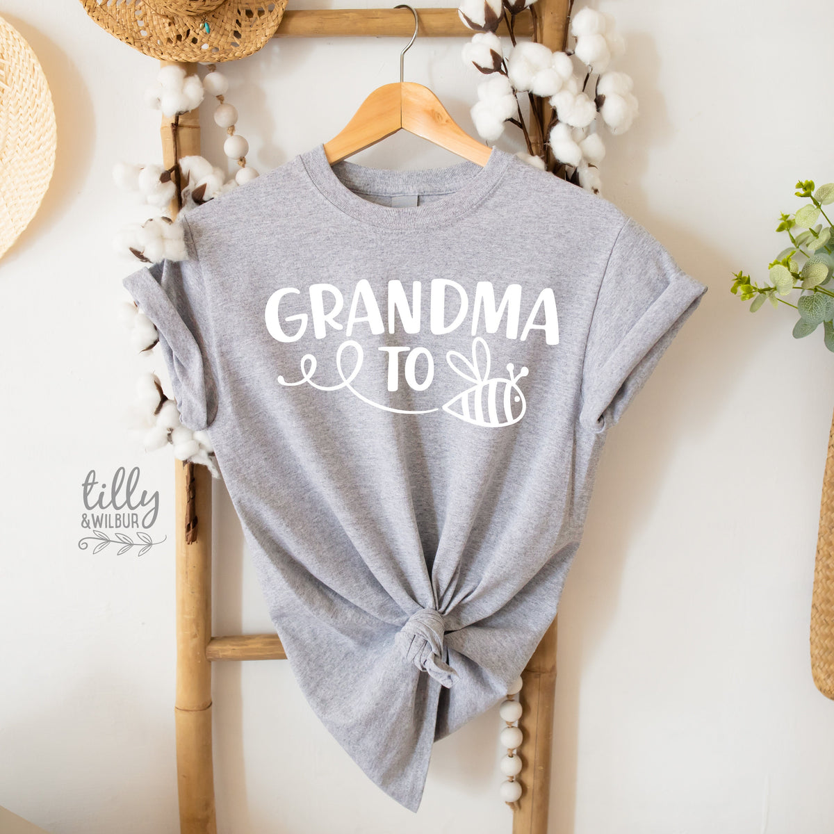 Grandma Announcement T-Shirt, Only The Best Mums Get Promoted To Grandma Shirt, Pregnancy Announcement to Nana, Grandmother T-Shirt, Nana