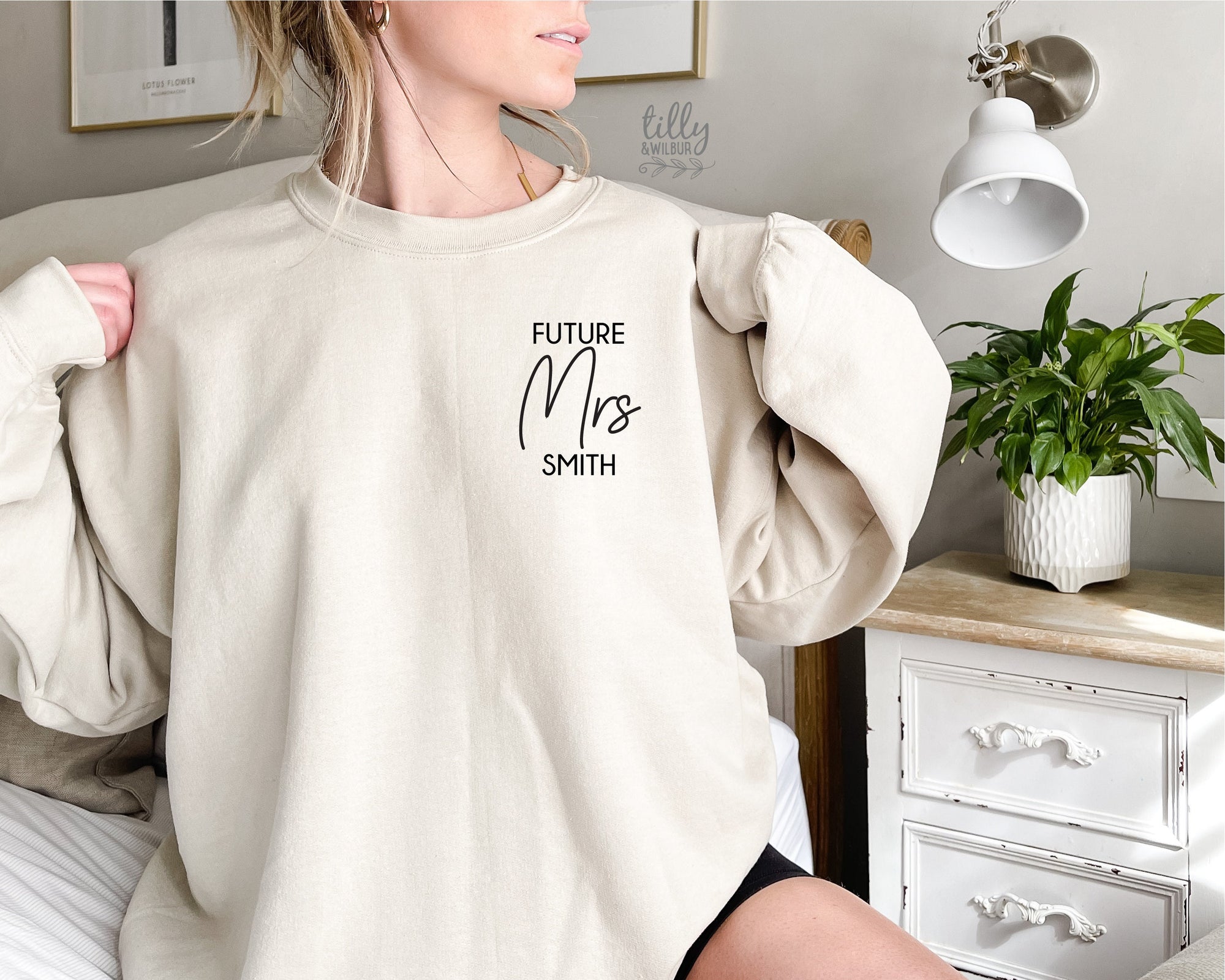 Future Mrs Jumper, Custom Bridal Crew Neck, Just Married Sweatshirt, Personalised Future Mrs Tee, Honeymoon Gift, Bride Tee, Wedding Gift