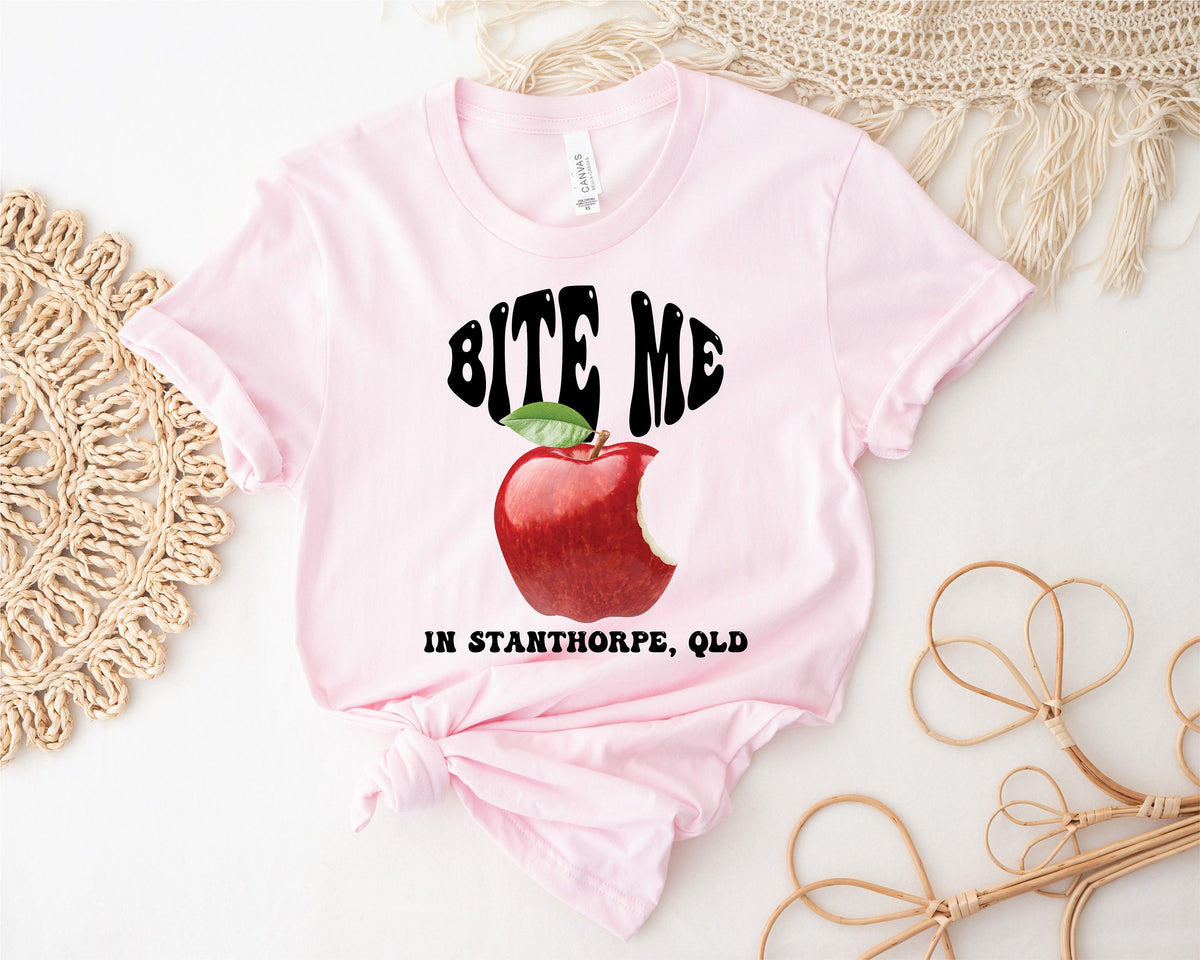 Bite Me in Stanthorpe, QLD Australia T-Shirt, Stanthorpe Apples, Stanthorpe T-Shirt, Stanthorpe Women&#39;s Tee, Australian T-shirt, Fun Fruit