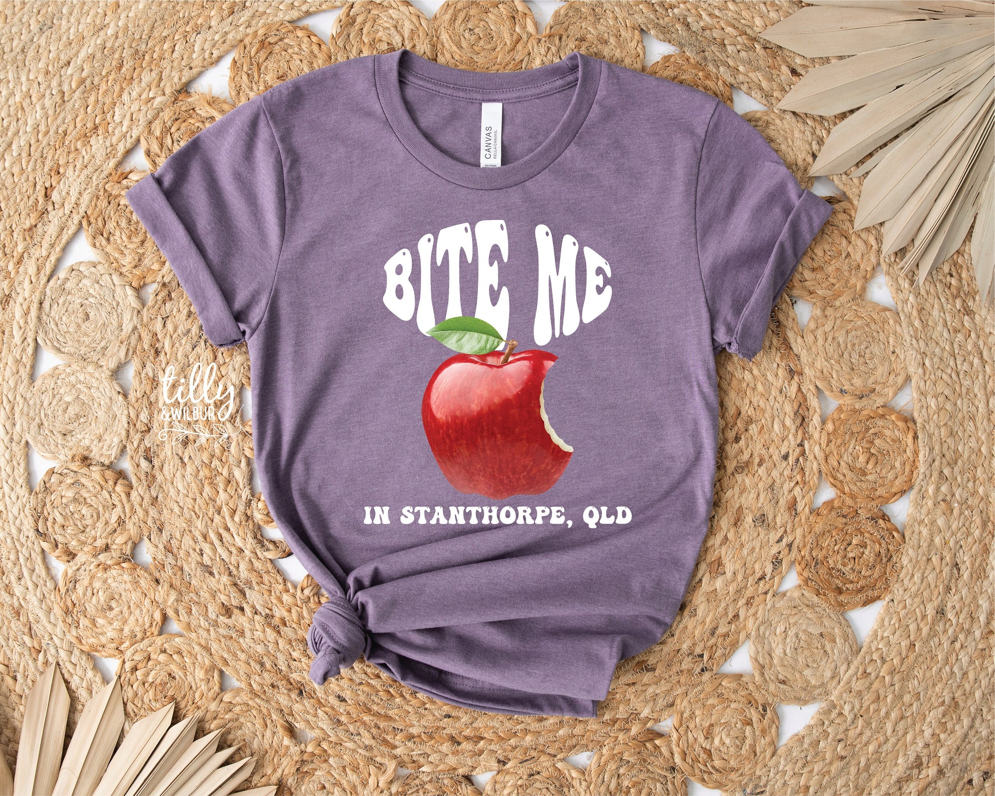 Bite Me in Stanthorpe, QLD Australia T-Shirt, Stanthorpe Apples, Stanthorpe T-Shirt, Stanthorpe Women's Tee, Australian T-shirt, Fun Fruit